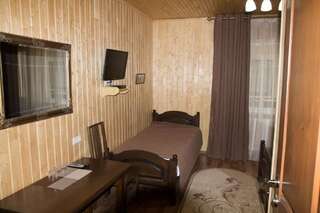 Отель Villa Leku SPA Resort Буковель Стандартный трехместный номер - Включен вход в спа-центр-6