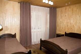 Отель Villa Leku SPA Resort Буковель Стандартный трехместный номер - Включен вход в спа-центр-7