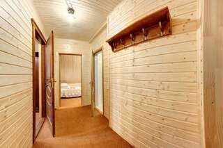 Отель Villa Leku SPA Resort Буковель Семейный номер в мансарде - Включен вход в спа-центр-8